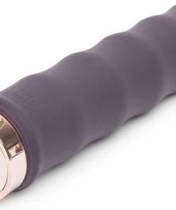 Fifty Shades Klassieke Geribbelde Vibrator Oplaadbaar - Paars -Cottelli Collection Shop 550x390 1