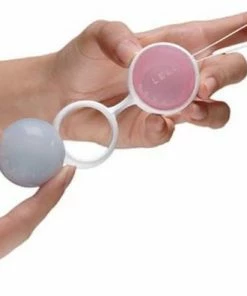 LELO Beads Oefenkegels Voor Elke Vrouw - Premium Siliconen, Verzwaarde Ballen Met Koord -Cottelli Collection Shop 550x396 8