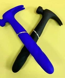 Qarano Sweet Black Hammer - Vibrators Voor Vrouwen - Wand Vibrator - 21 Vibratie Standen - Clitoris Stimulator - Tepel Stimulator - Elektrische Dildo - Anaal - Seksspeeltje - Sextoy - G-Spot Booster - Massager - Intense Orgasme -Cottelli Collection Shop 550x550 12