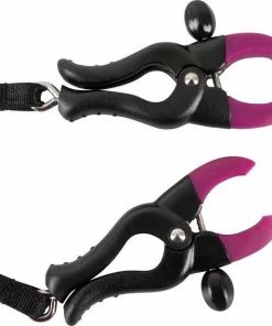 Bad Kitty Spreid String Met Schaamlip Klemmen En Vibratie Bullet Voor Anaal Of Vaginaal Gebruik Zwart - Schaamlippenspreider -Cottelli Collection Shop 550x567