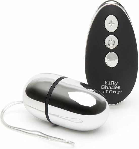 Fifty Shades Relentless Vibrations Remote Control Pleasure Egg - Zwart/ Zilver 1 Fifty Shades Relentless Vibrations Remote Control Pleasure Egg - Zwart/ Zilver