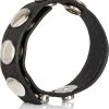 CalExotics - COLT Leather C/B Strap 5-snap - Rings Zwart 4 CalExotics - COLT Leather C/B Strap 5-snap - Rings Zwart -Cottelli Collection Shop 550x611