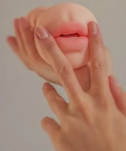 Lola Toys Satisfaction Lola Toys - Satisfaction - Morning Angel - Dubbele Masturbator Met Beweegbare Tong - Oraal En Vaginaal - Mond En Pussy - Pocket - Dubbel Genot - Beige - 19cm -Cottelli Collection Shop 550x825 40